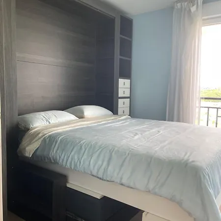 Sunny Freshness Apartment